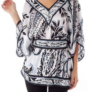 White House Black Market Beautiful batwing blouse